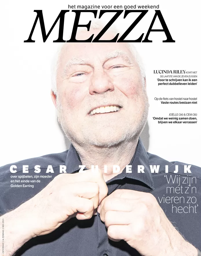 AD Newspaper cover Mezza article Cesar Zuiderwijk We zijn met zijn vieren zo hecht May 01 2021 x